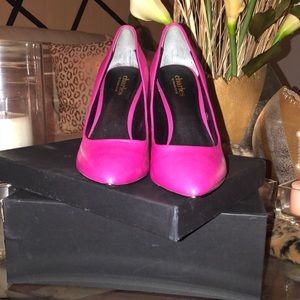 Charles by Charles David Fuchsia pumps NWT